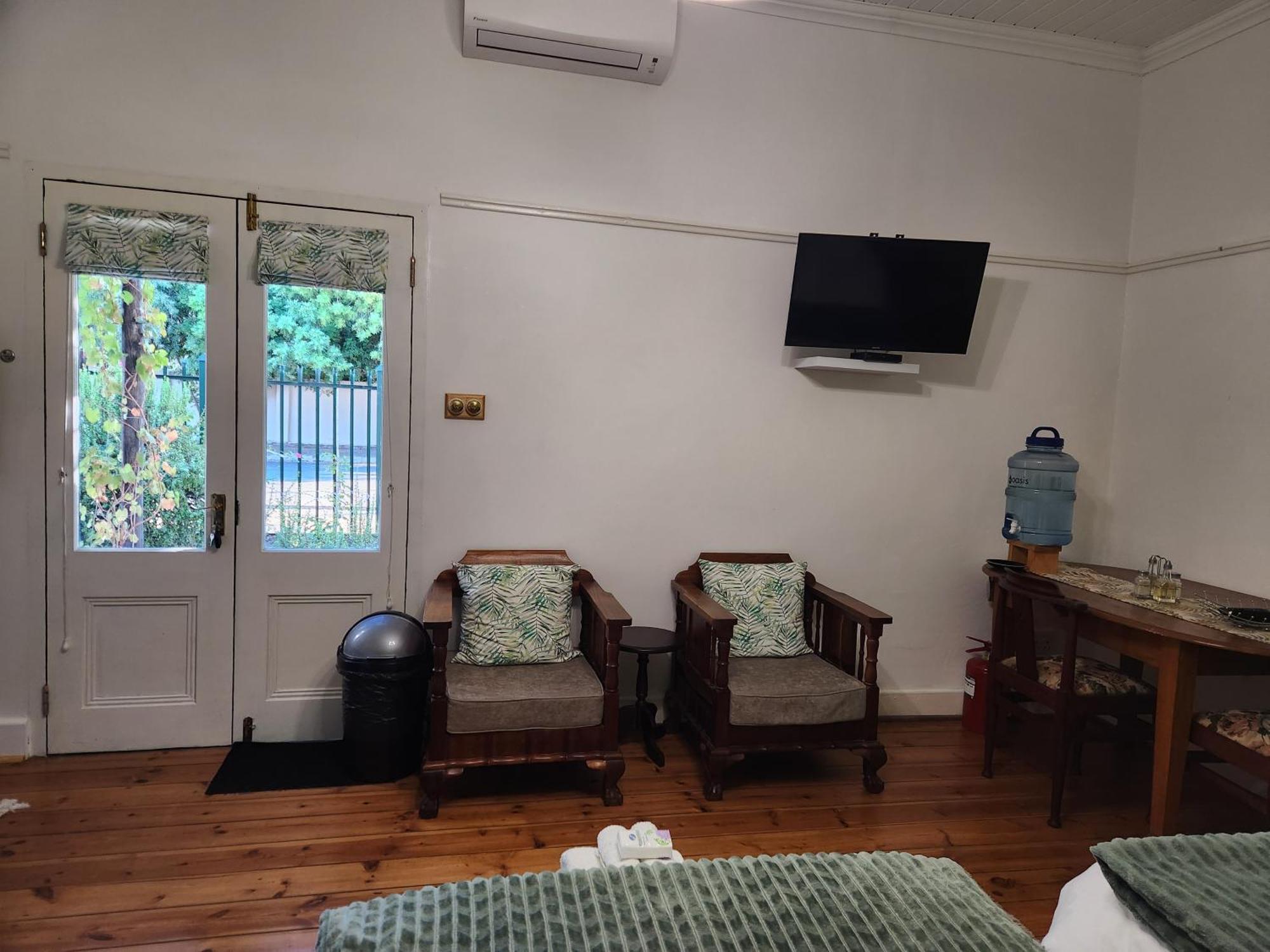 Die Dorpshuis Graaff-Reinet 외부 사진